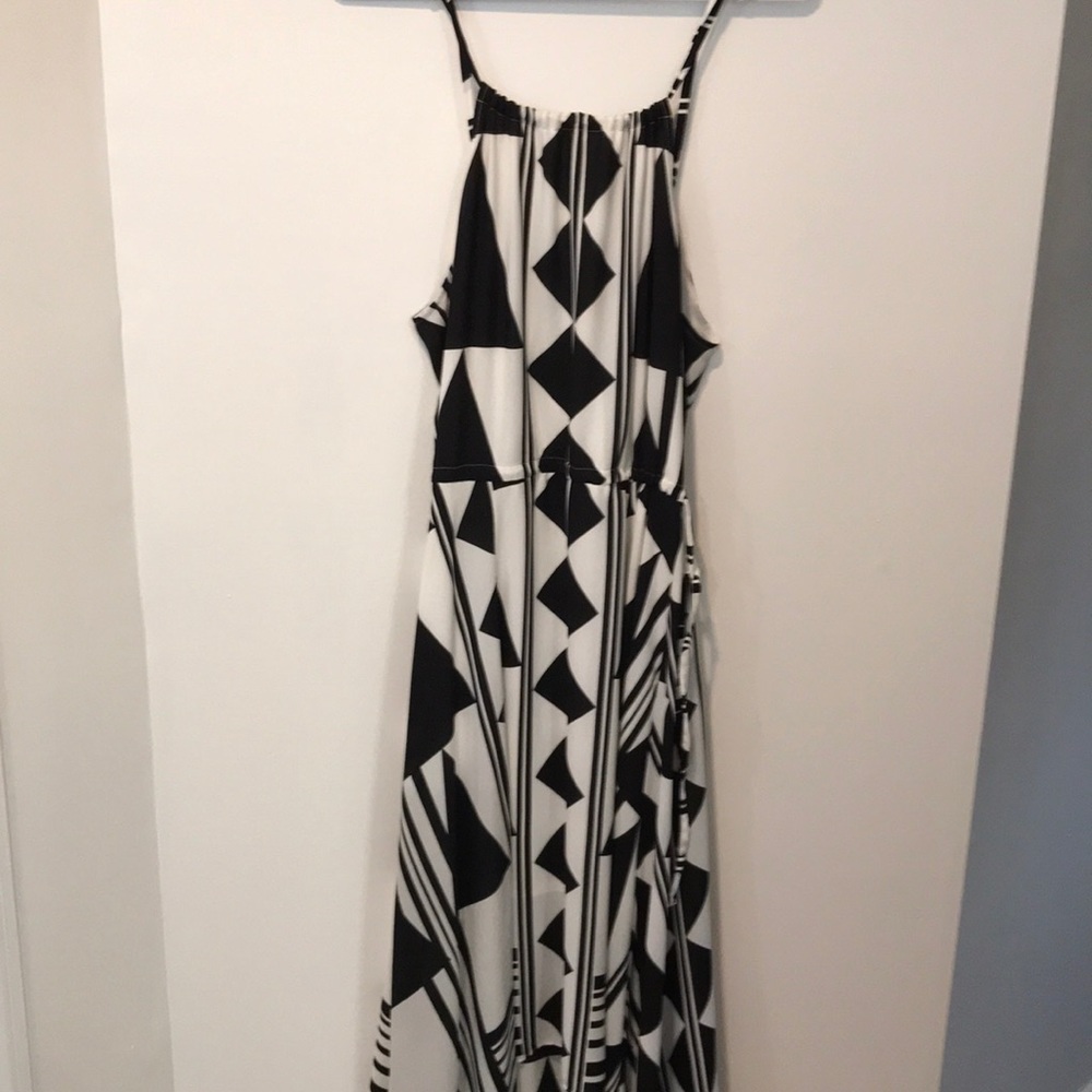 Express geometrical dress